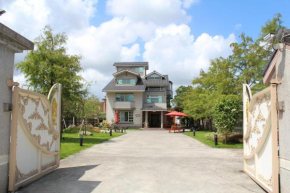 Гостиница Yilan Pine Villa Homestay  Luodong Township
